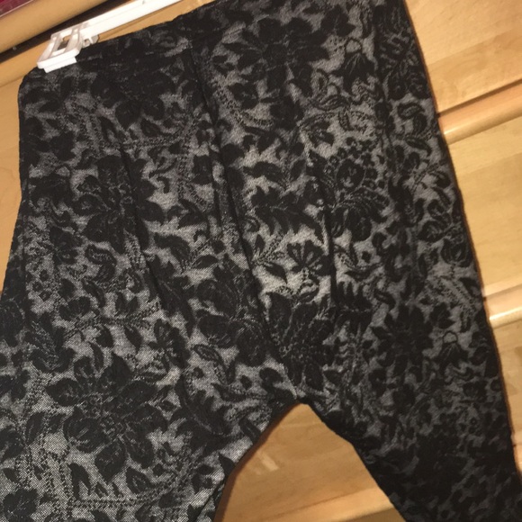 Floral patterned leggings - Picture 4 of 4